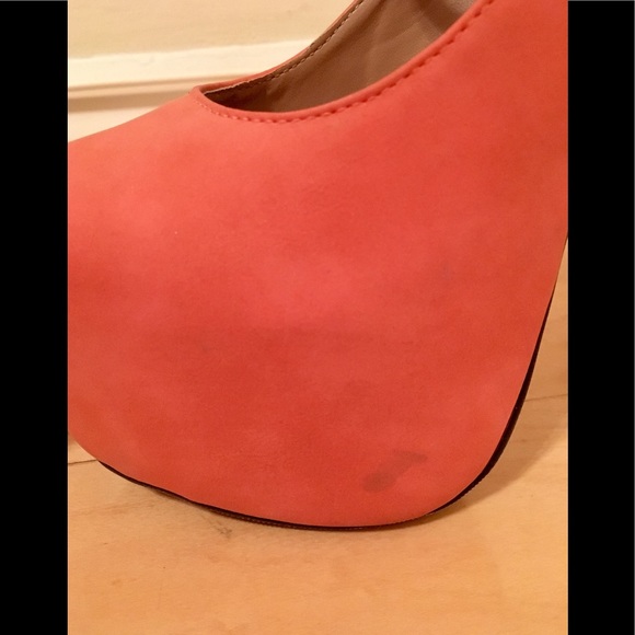New orange suede heels/ platform pumps - Picture 6 of 6